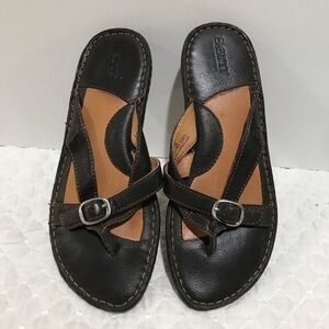 Brown leather Born  7/38 size sandals